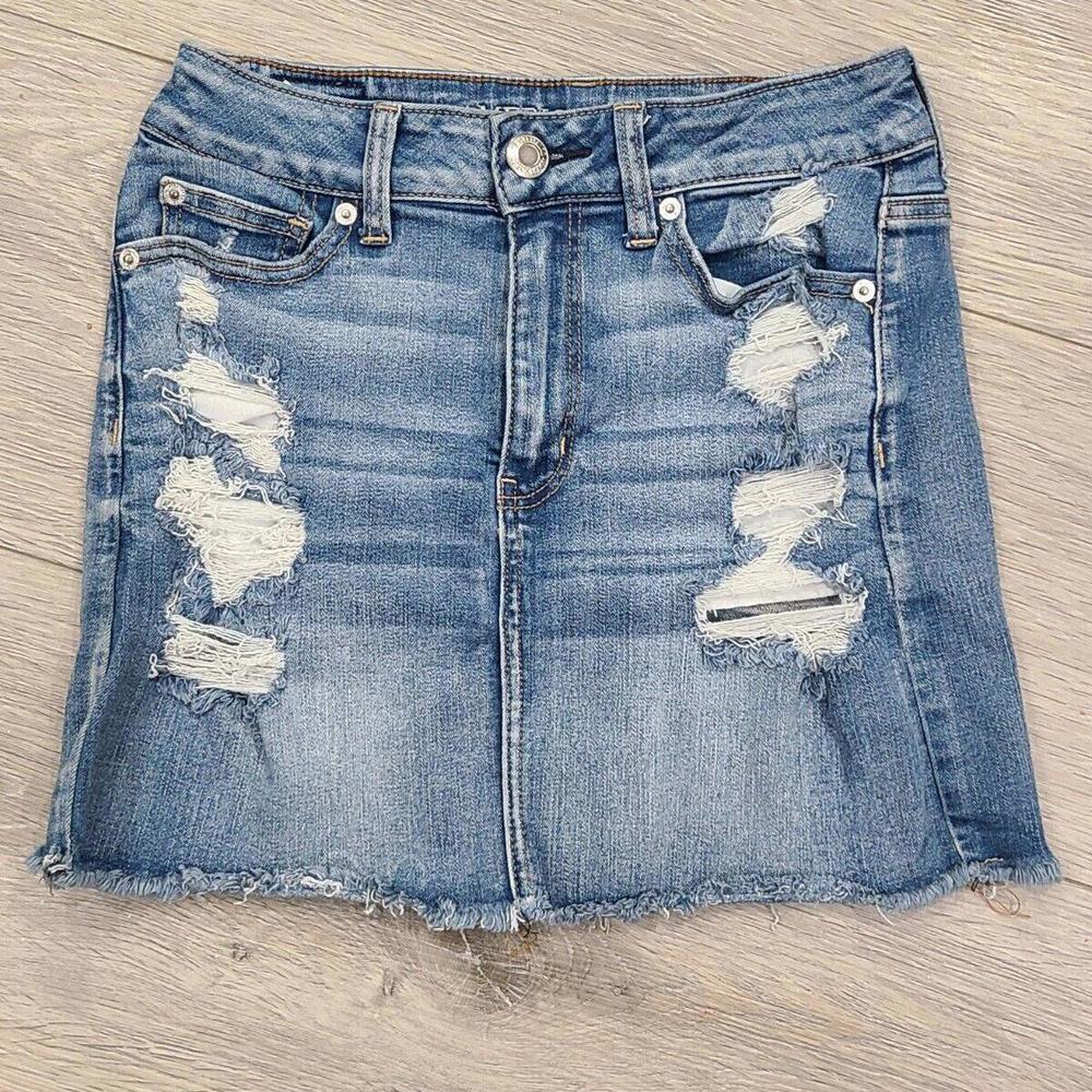 American Eagle Skirt Size 4 Next Level Stretch Distressed Mini Cut Off